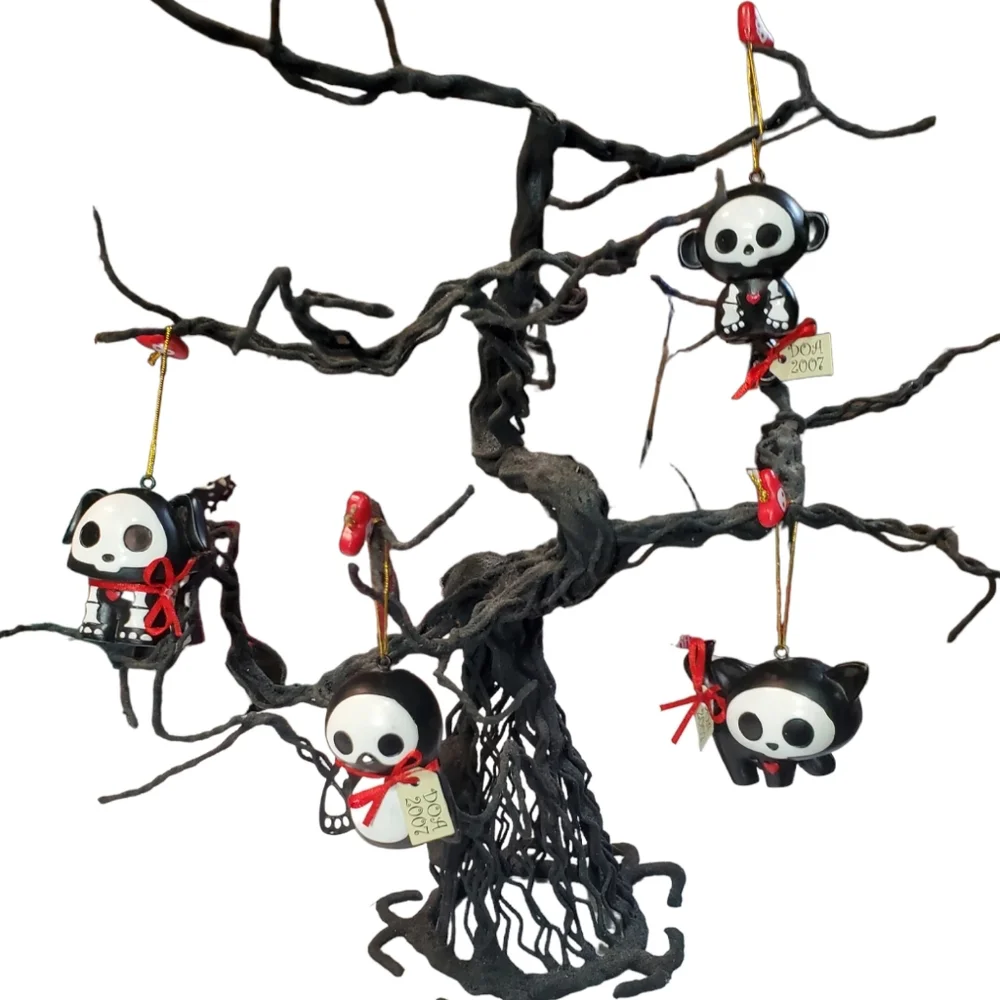 Set of 4 Skelanimals Christmas Ornaments Vintage 2007 - Picture 1 of 15
